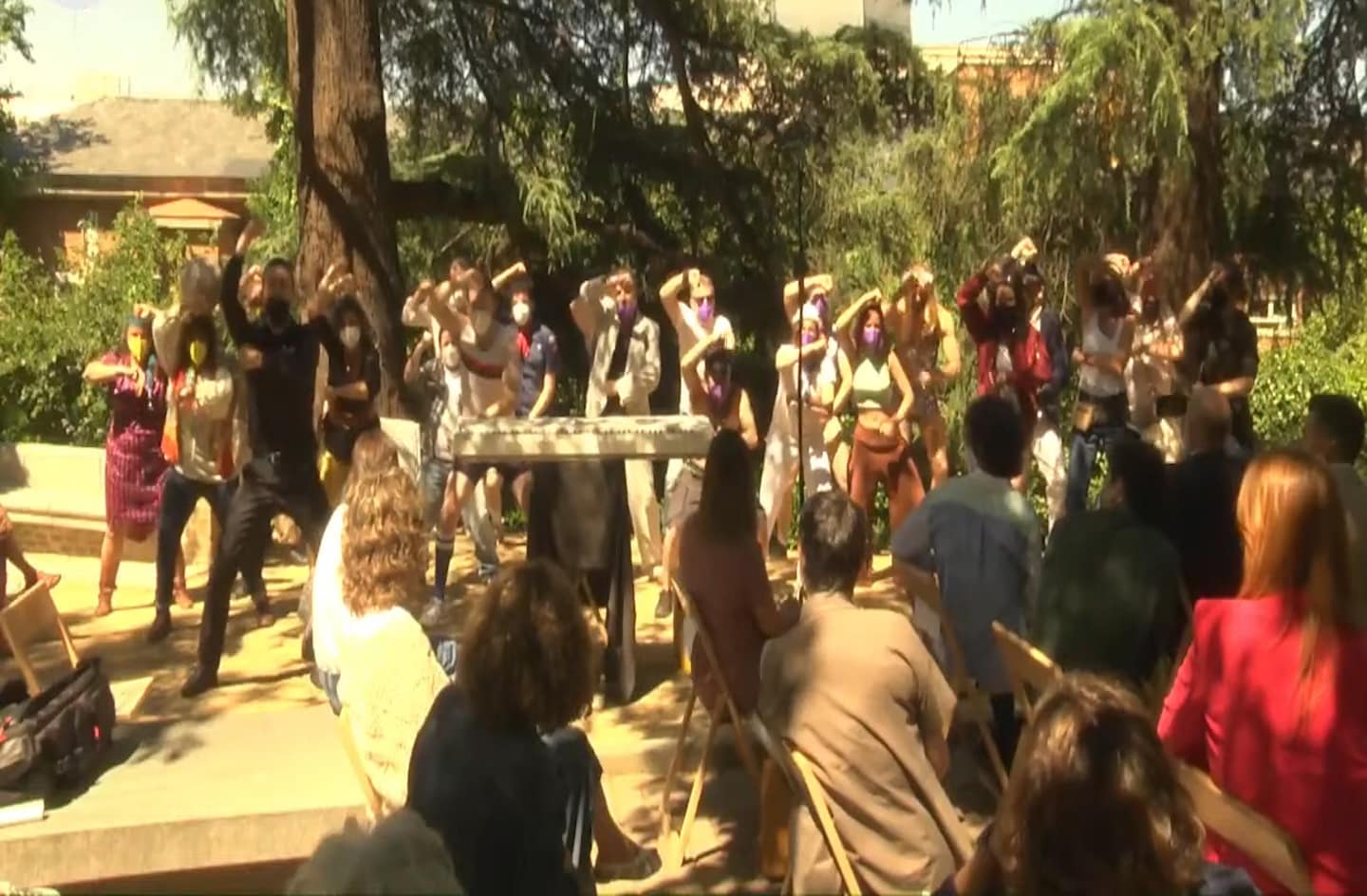 Imagen de la Haka que han bailado en el acto de Orgullo del Ministerio de Igualdad