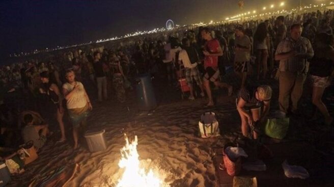 Noche de San Juan en Valencia. Noche de San Juan en Valencia.