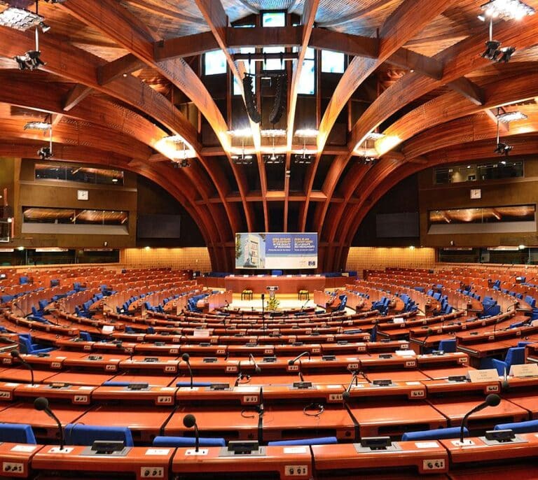 El Consejo de Europa aprueba por gran mayoría el informe contra España por el juicio del procés