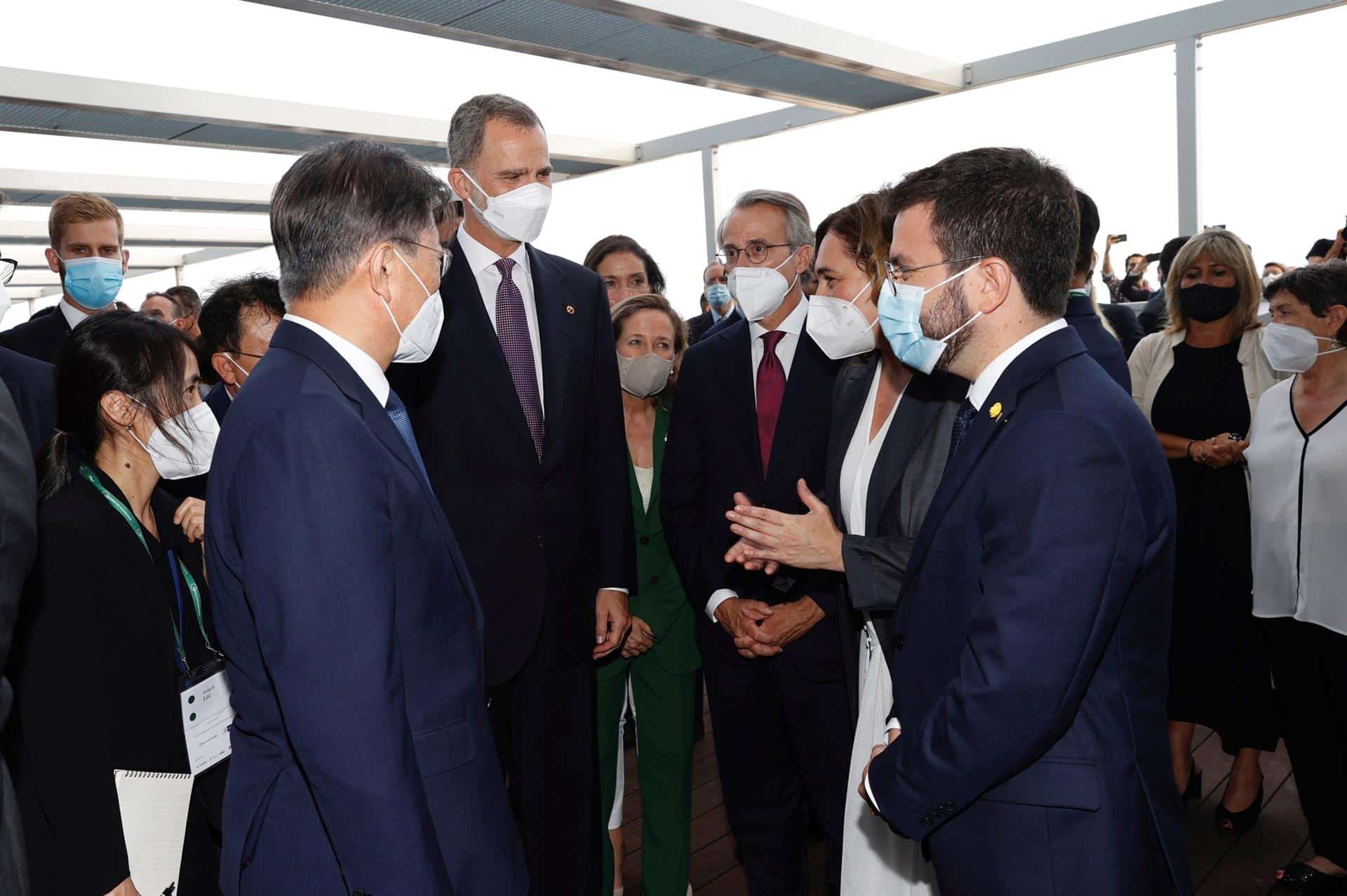 Aragonès fuerza el encuentro con Felipe VI tras evitar recibirlo a su llegada a Barcelona