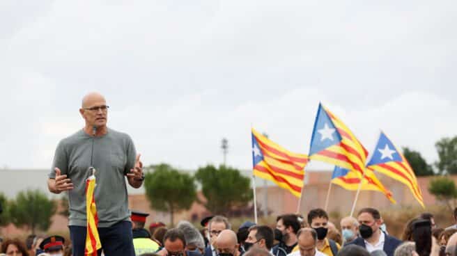 Raúl Romeva, tras salir de la cárcel. Raúl Romeva, tras salir de la cárcel.