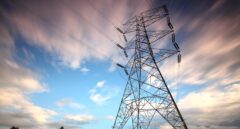 Un verano con la luz disparada: superará los 303 euros MW/h en la tarifa regulada