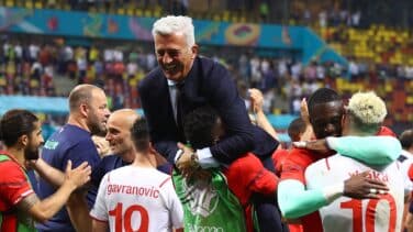 Voluntario de Cáritas, ocho idiomas y aquellas charlas con Karadzic: en la intimidad de Vladimir Petkovic