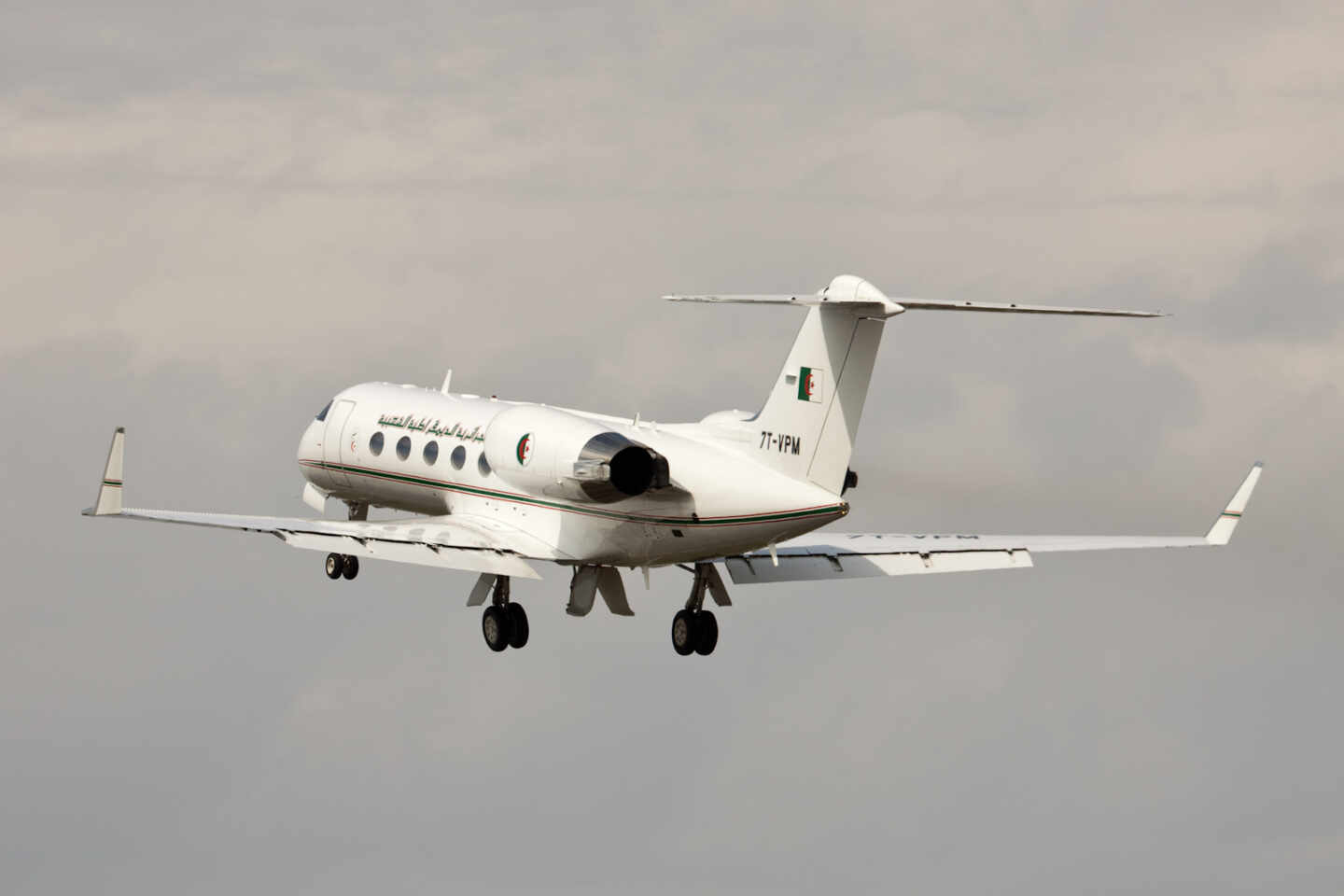Avión matriculado como 7T-VPM propiedad del gobierno de Argelia.