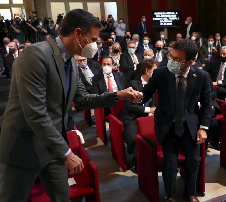 Sánchez exhibe entendimiento con ERC en Barcelona tras la carta de Junqueras sobre los indultos
