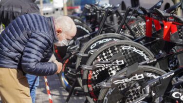 La misión imposible de comprar una bicicleta: "Hasta octubre, nada"