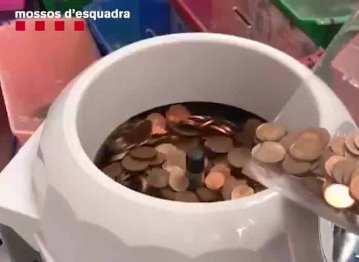 Los Mossos investigan una presunta estafa de un millón de euros en una fundación contra el cáncer infantil