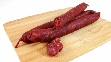 Alerta sanitaria: retiran un popular chorizo y piden que no se consuma