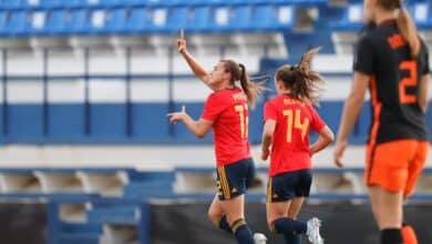 Aprobada la profesionalización del fútbol femenino