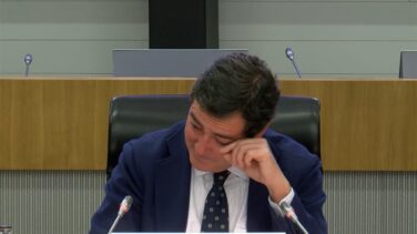 Garamendi recibe entre lágrimas el aplauso de la cúpula de CEOE tras la polémica de los indultos