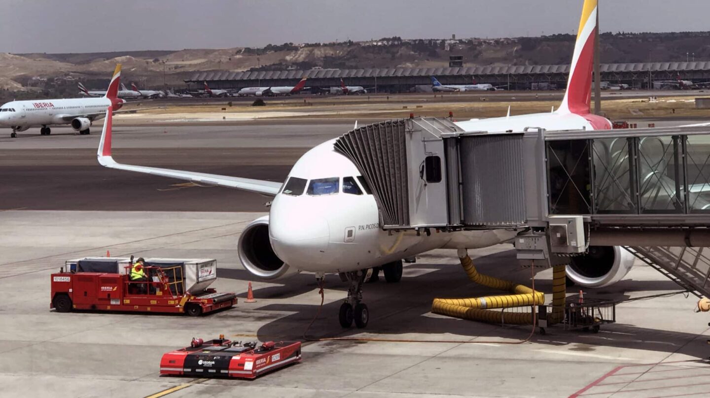 Imagen de un avión de Iberia en las pistas de Barajas.