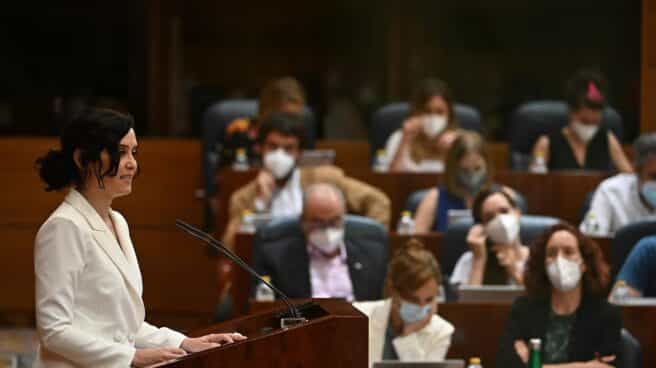 Isabel Díaz Ayuso expone su programa de gobierno en el debate de investidura.