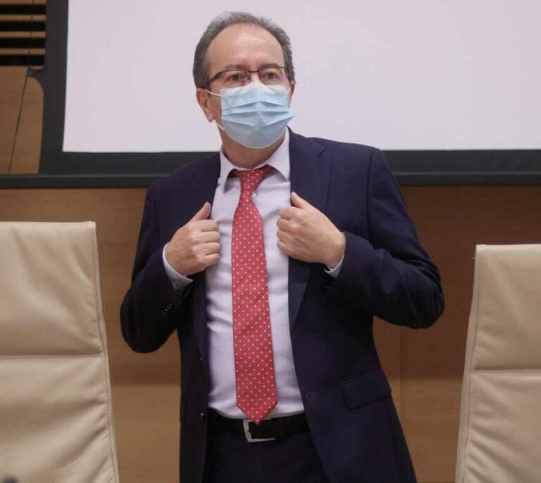 Transparencia gasta en abogados privados más del doble que hace tres años