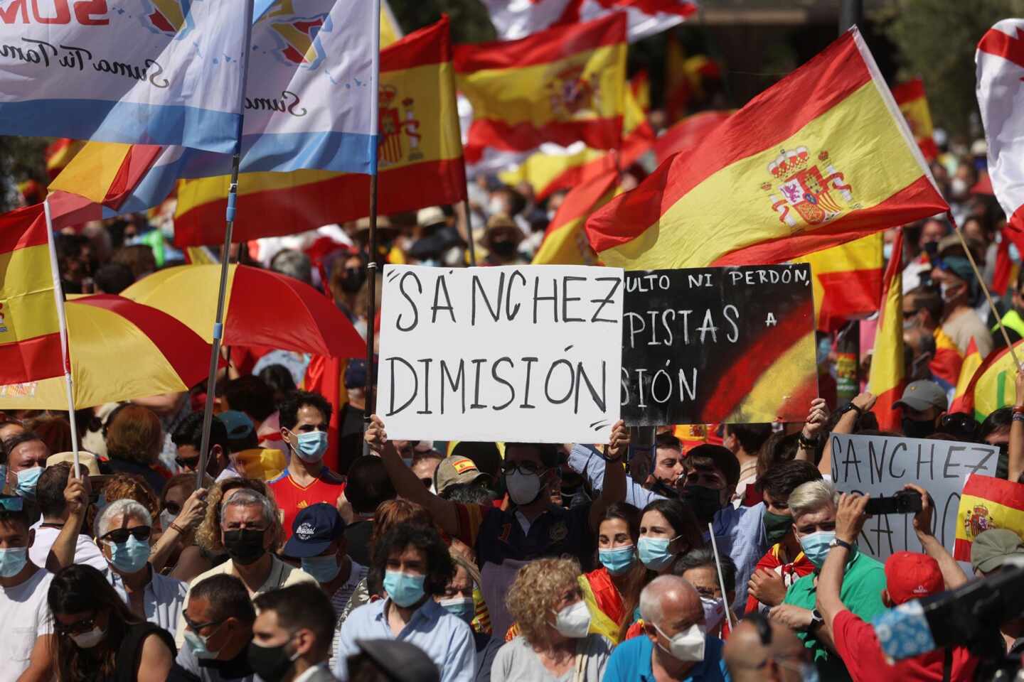 Manifestación en Colón contra los indultos a los presos del procés.