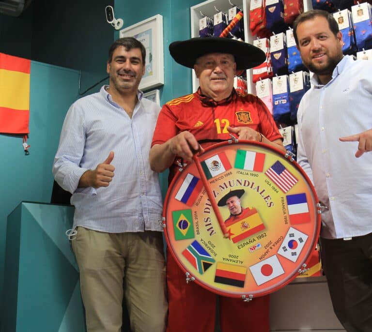 Pepe Pinreles: la historia de marketing tras la octava Eurocopa de Manolo el del Bombo