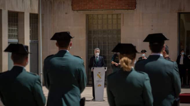 recurso-supremo-seguro-responsabilidad-guardias-civiles El ministro Grande-Marlaska, en la toma de posesión del nuevo Jefe de la Zona de la Guardia Civil de Cataluña.