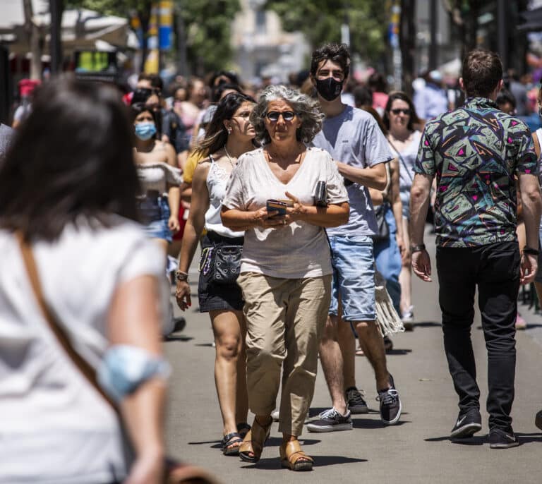 La incidencia se dispara en Euskadi en víspera del retorno de las restricciones