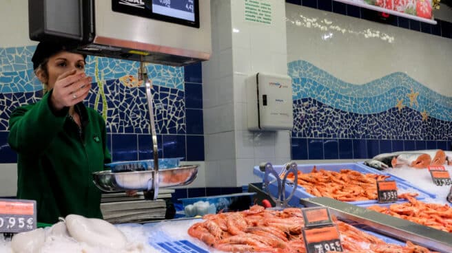 Imagen de una pescadería en un supermercado.