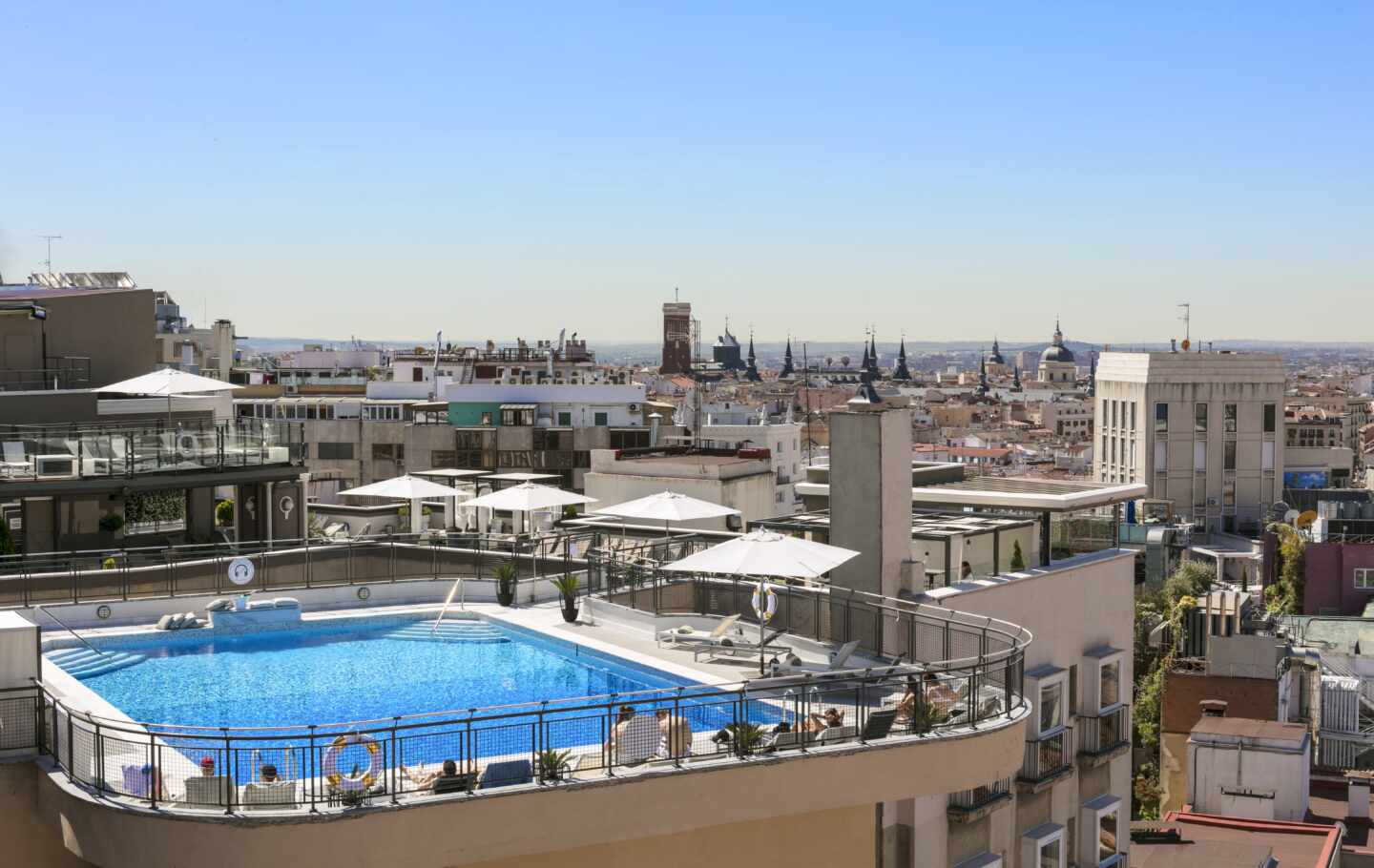 Las mejores piscinas en azoteas de Madrid | El Independiente
