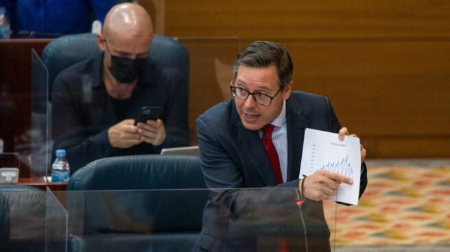 Alfonso Serrano repetirá como portavoz del PP en la Asamblea de Madrid