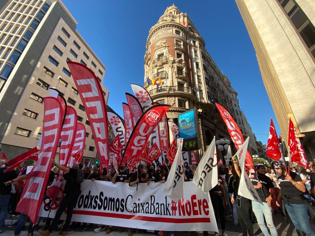 Concentración de trabajadores de CaixaBank.