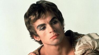 Rudolf Nuréyev, el bailarín que trascendió los límites de la danza y la Unión Soviética