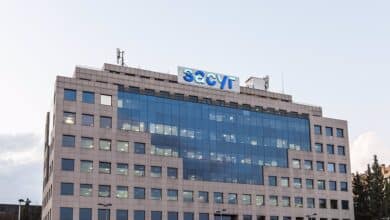 Sacyr reduce su participación en Repsol por debajo del 3%