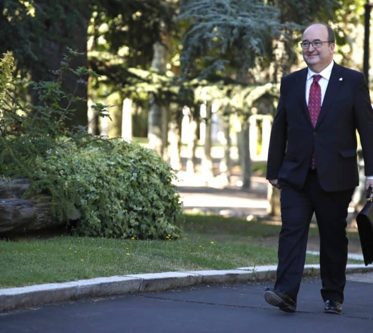 Iceta dejará la primera secretaría del PSC tras siete años al frente
