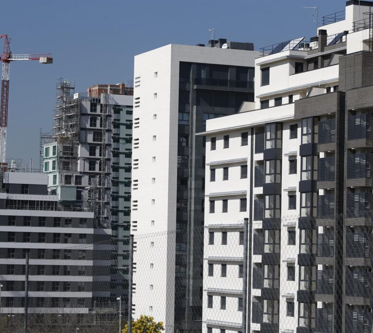 Aumento histórico en mayo de compra de vivienda en España