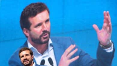 Casado promete una ley para que el consumidor pague solo por la energía consumida