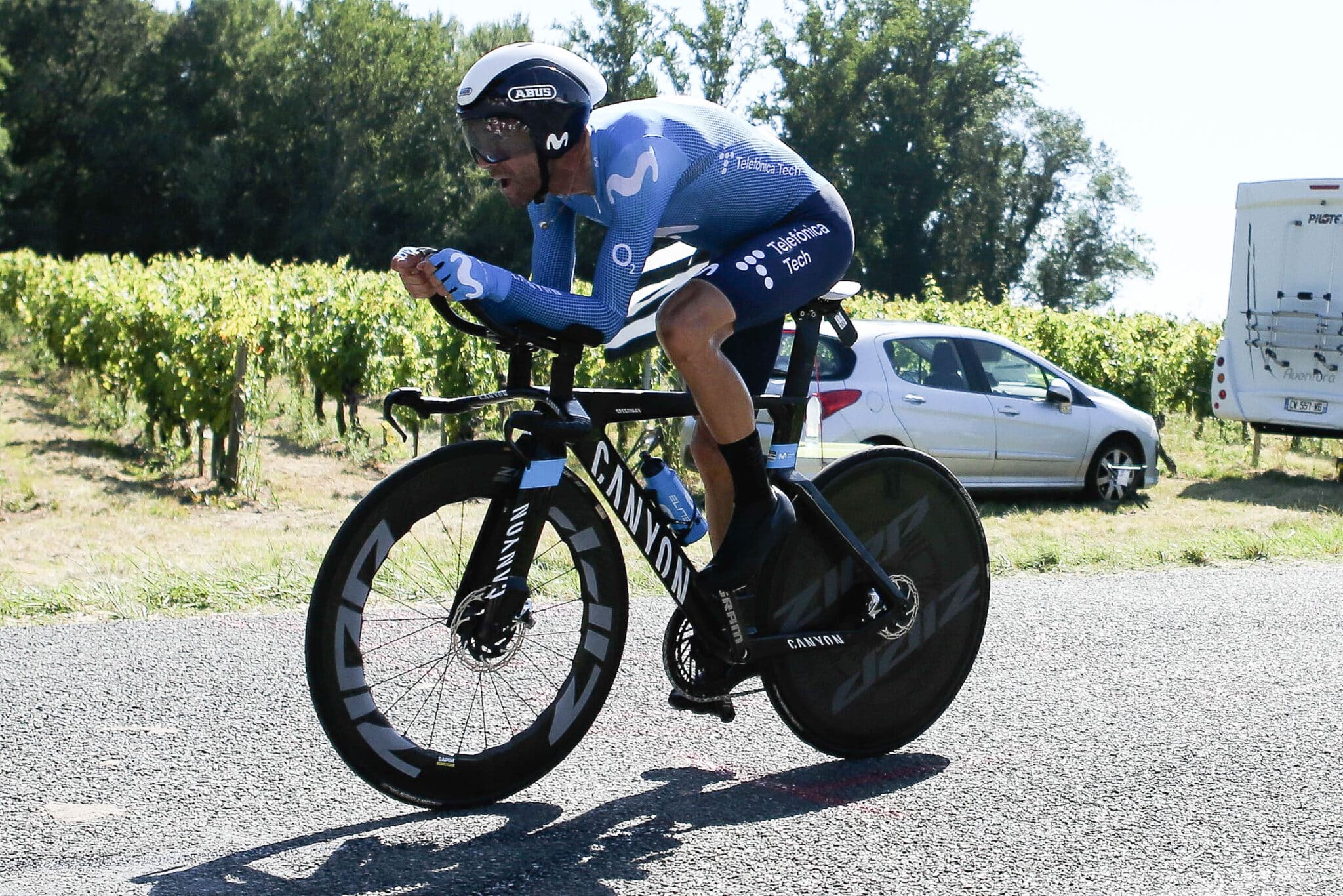 Alejandro Valverde del Movistar Team durante su participación en el Tour de Francia 2021.