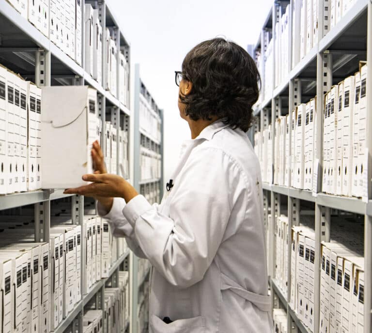 Las 50.000 cajas que custodian la memoria más pura de la Guerra Civil