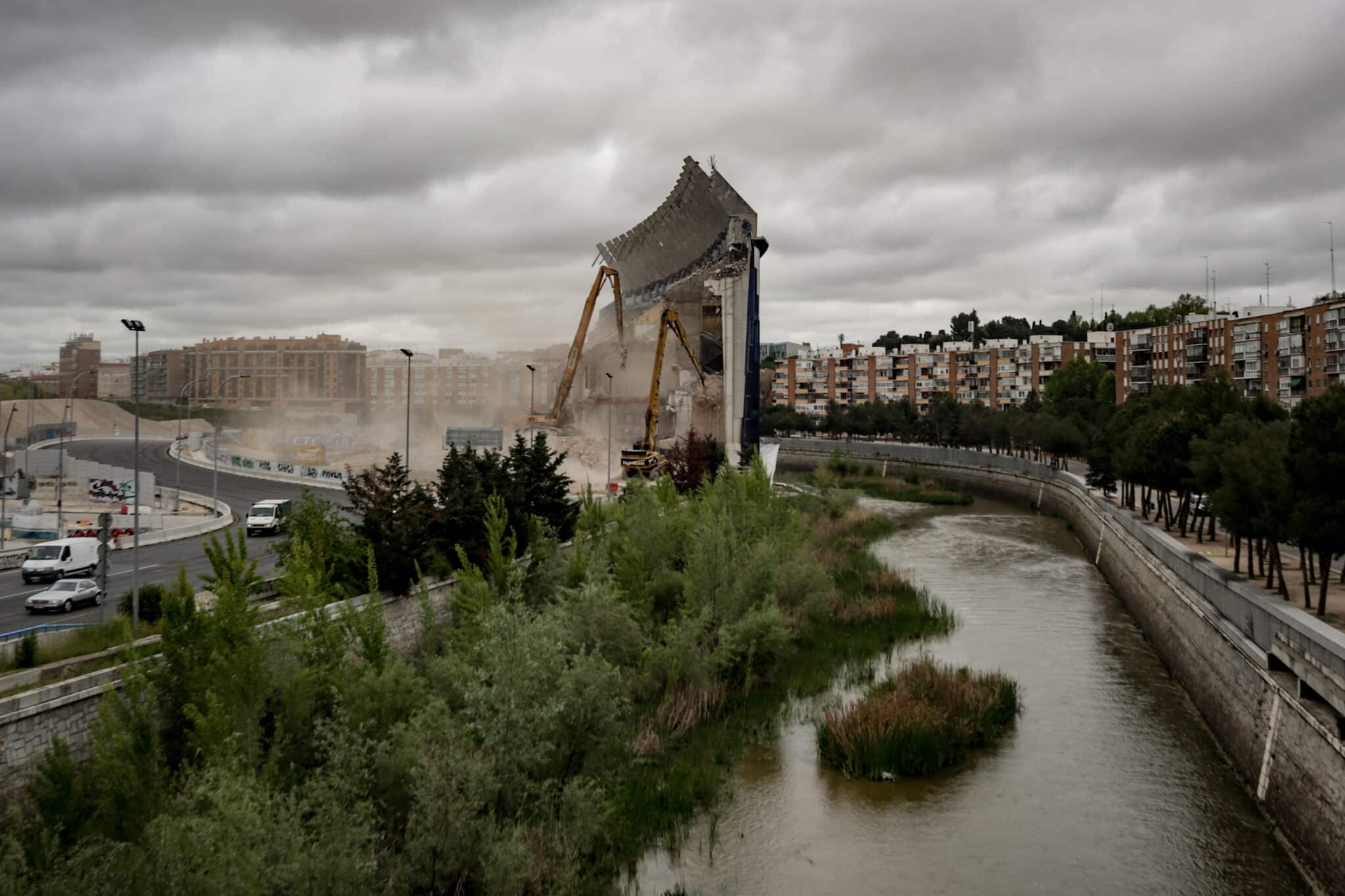 Tráfico en la M-30 a la altura del Vicente Calderón.