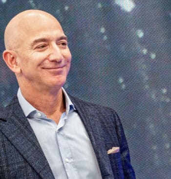 Amazon dispara sus beneficios un 50% en el primer semestre del año: [...]