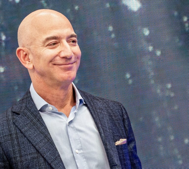 Jeff Bezos y Sánchez Galán, una alianza que alimenta a Amazon en todo el mundo