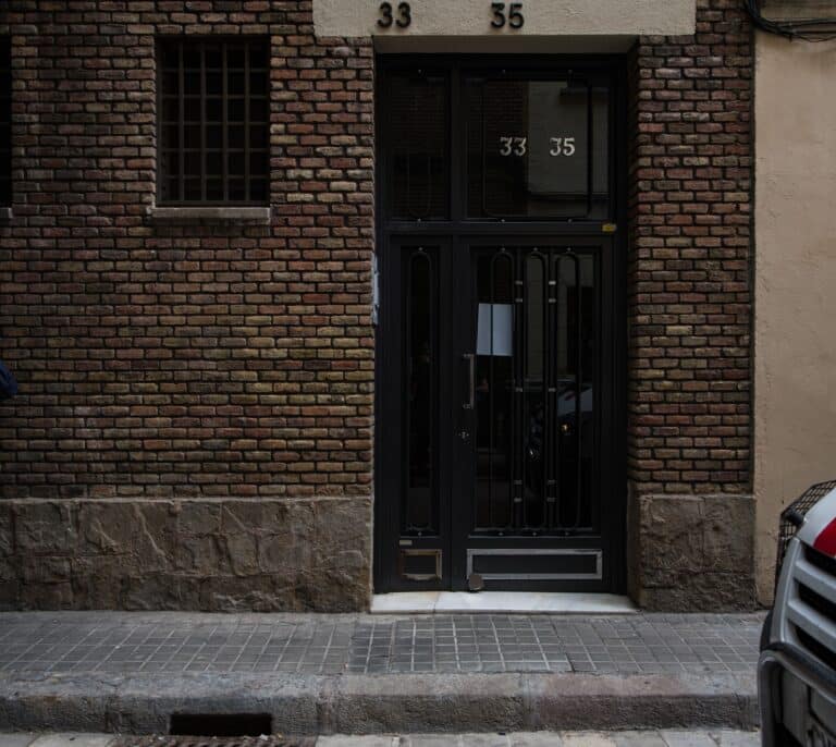 En tu fiesta no me colé: los detectives de Ibiza podrían violar el derecho a la intimidad