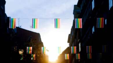 Herido grave un joven de 19 años al recibir tres puñaladas durante las fiestas del Orgullo en Chueca