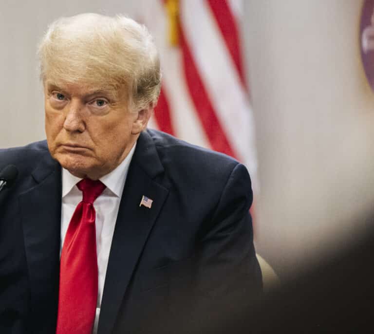 Imputan por presuntos delitos fiscales a la Organización Trump y a su director financiero