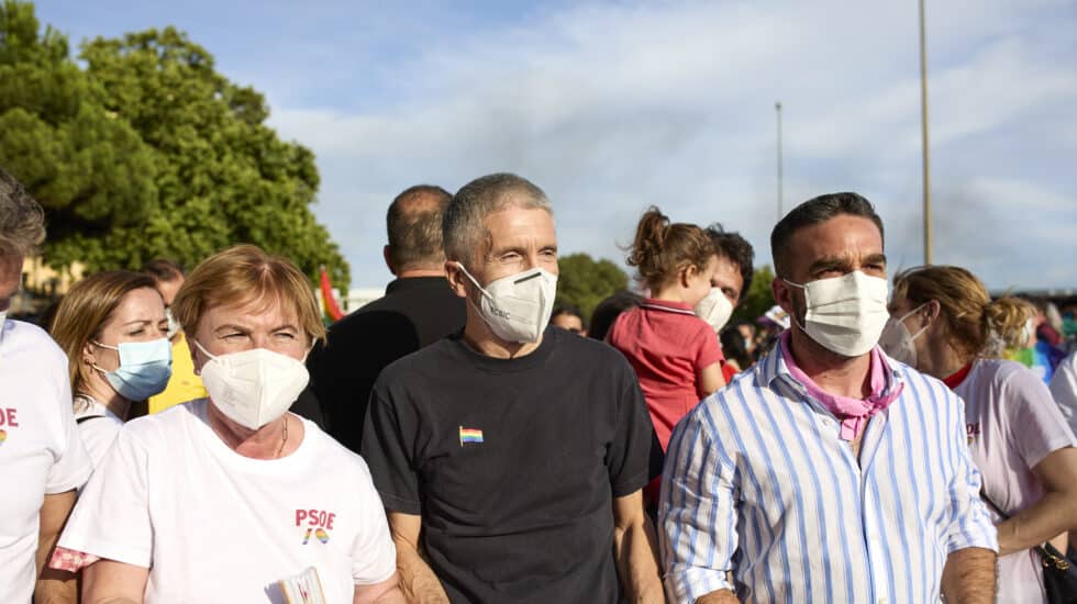 El ministro del Interior, Fernando Grande-Marlaska, durante la manifestación del Orgullo LGTBI