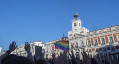 Madrid se moviliza contra el asesinato homófobo al joven de 24 años en A Coruña