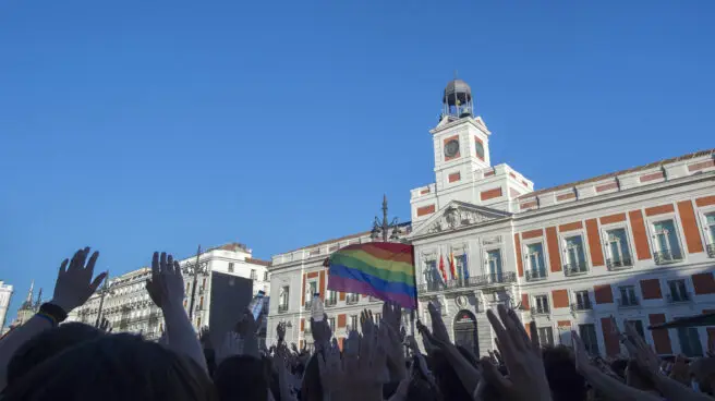 Madrid se moviliza contra el asesinato homófobo al joven de 24 años en A Coruña