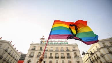 Denuncian el destrozo del altar a Samuel Luiz en La Coruña