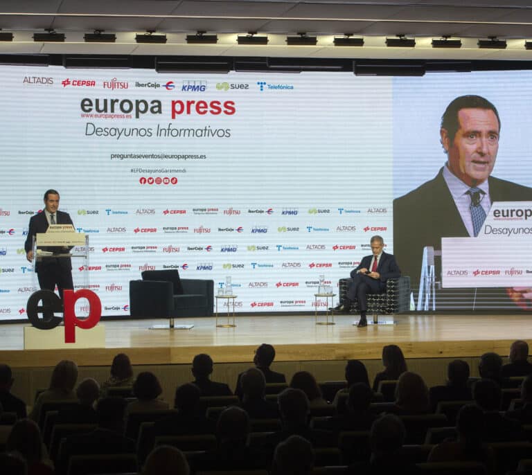 Garamendi dice que a las empresas y sectores les preocupa más la reforma laboral que los fondos europeos