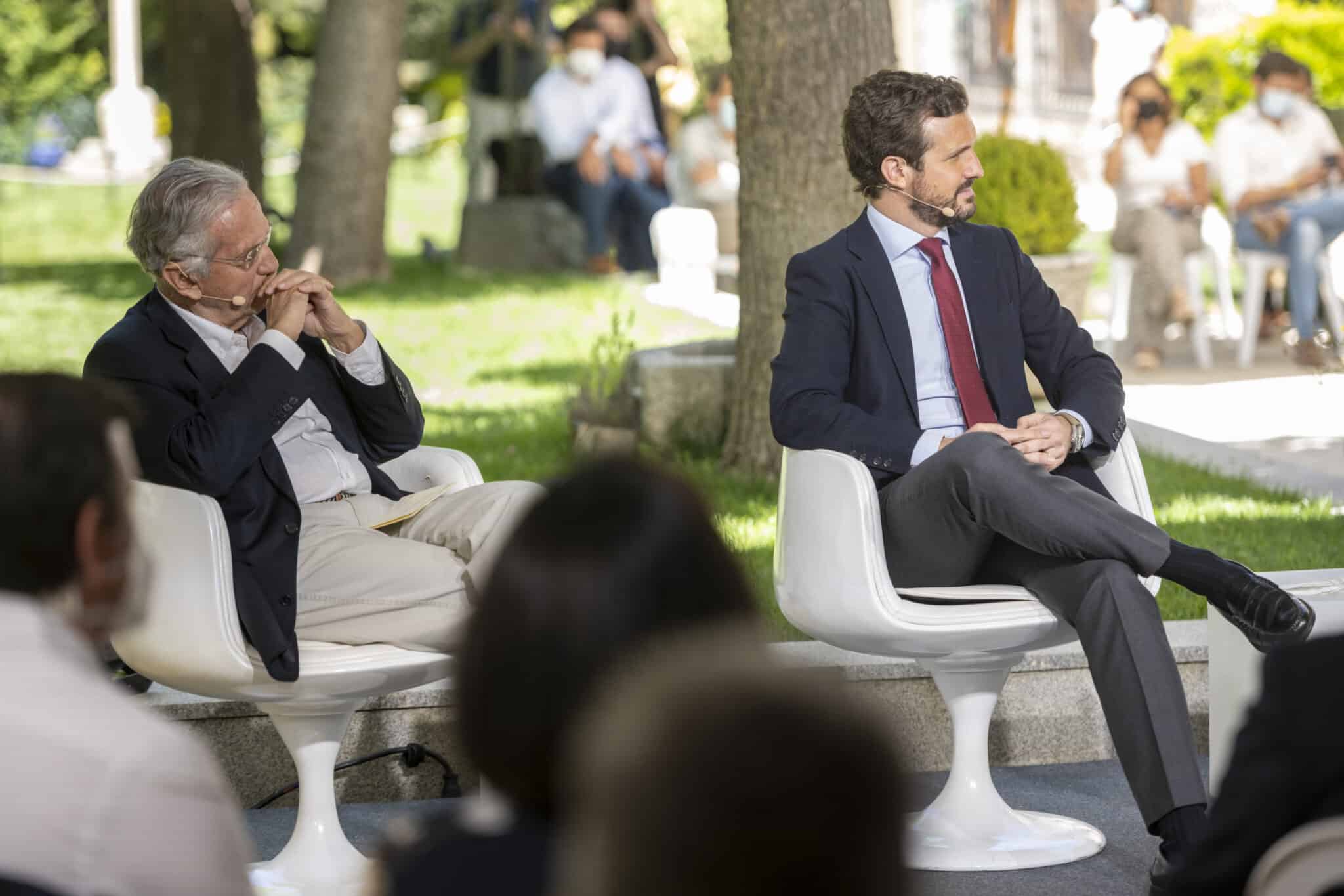 Rafael Arias Salgado y Pablo Casado.