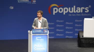 El Instituto de Estudios Catalanes tilda de "ignorante" a Casado por negar que en Baleares hablen catalán