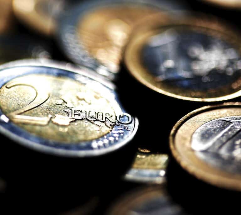 Las deudas sí son para verano: los españoles aumentan sus créditos al consumo en 2.000 millones