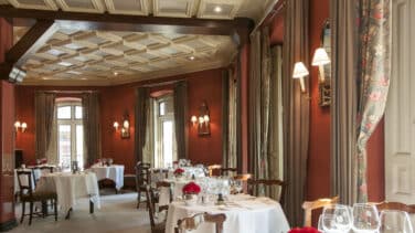 Horcher, lujo gastronómico para regalar en el Madrid de Salvador Dalí y Sophia Loren