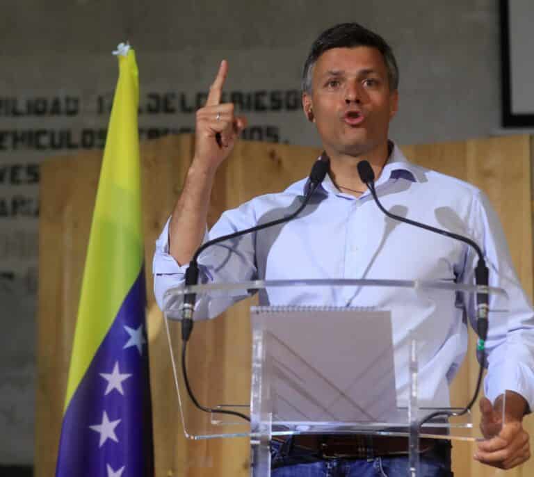 Leopoldo López a Albares: "España ha de estar en el lado correcto de la Historia"