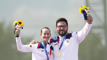 Primer oro para España en Tokio: Alberto Fernández y Fátima Gálvez en tiro