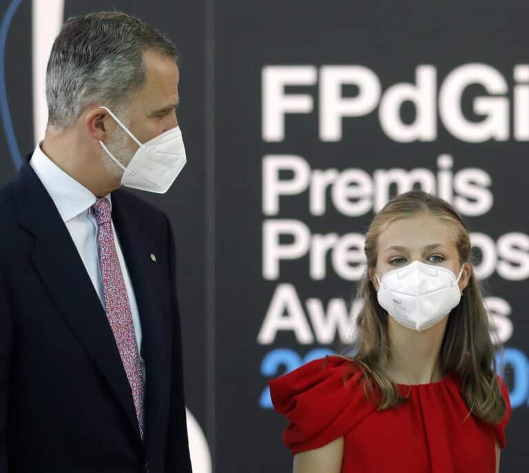 El Rey ensalza la unidad en el cierre de su agenda catalana sin incidentes en la calle